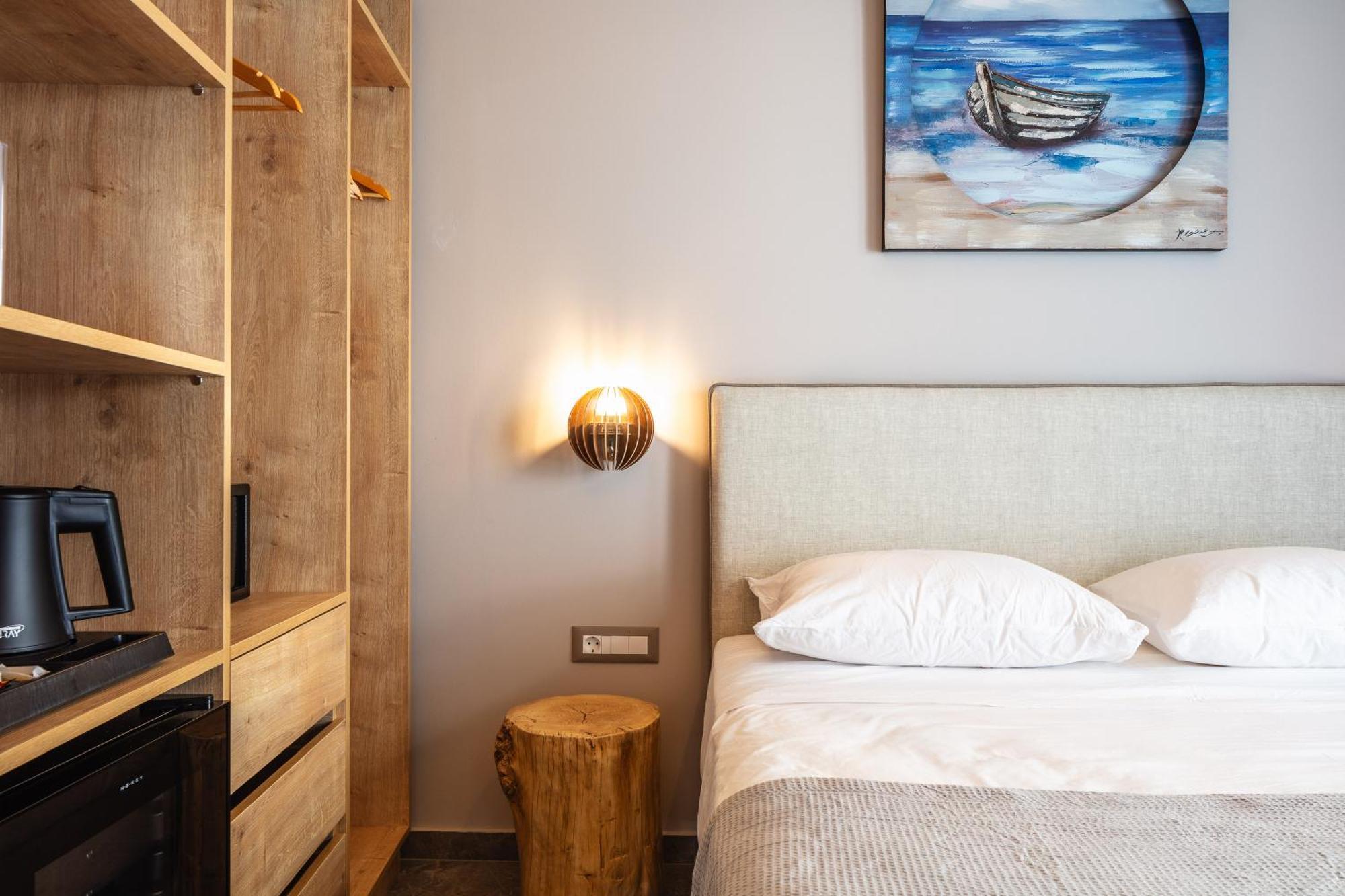Skipper Beachfront Suites 赫索尼索斯 外观 照片
