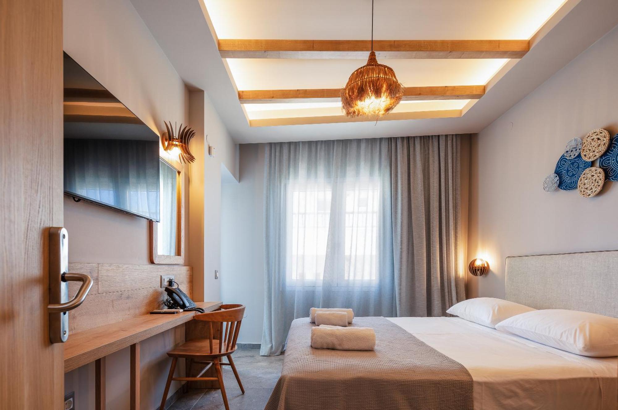 Skipper Beachfront Suites 赫索尼索斯 客房 照片